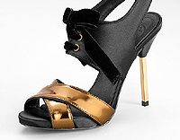 Torry Burch 02 P