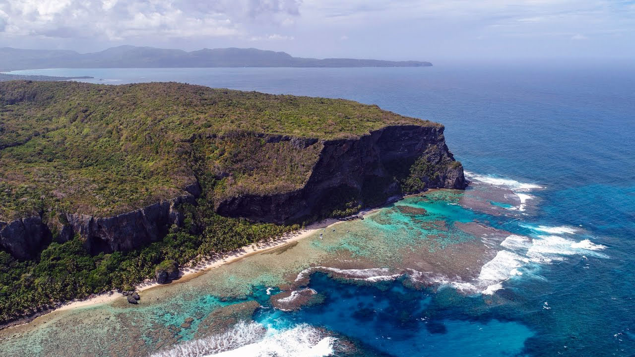Playa Frontón - Las Galeras - REPÚBLICA DOMINICANA LIVE
