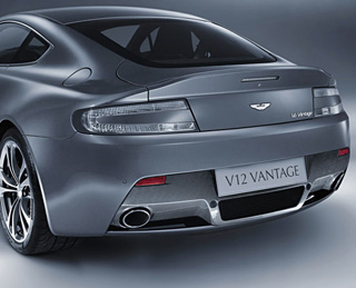 Aston Martin v12 Vantage 5